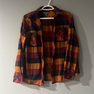 Natural Reflections Button Up Top size Medium